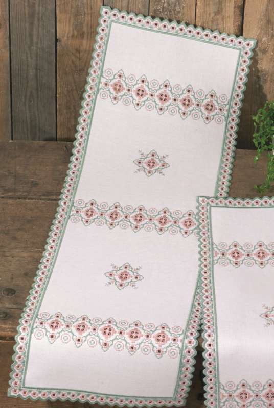 Hardanger Stickpackung Tischdecke