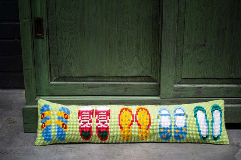 Vervaco-Zugluftstopper-Sommerschuhe-PN-0188105