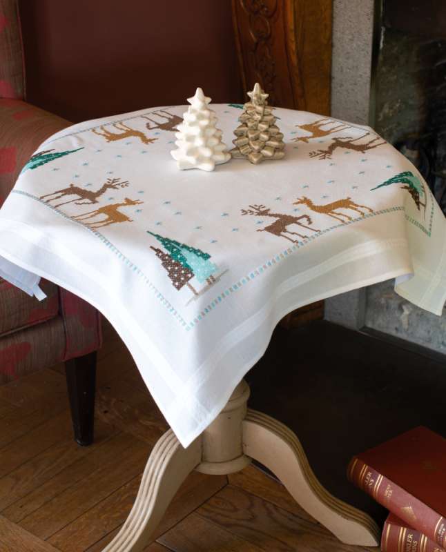 Vervaco-Kreuzstich-Tischdecke-Weihnachten-PN-0154987