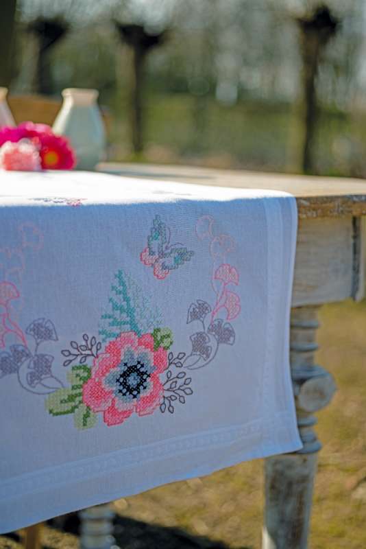 Vervaco-Kreuzstich-Stickdecke-Pastellblumen-PN-0195363