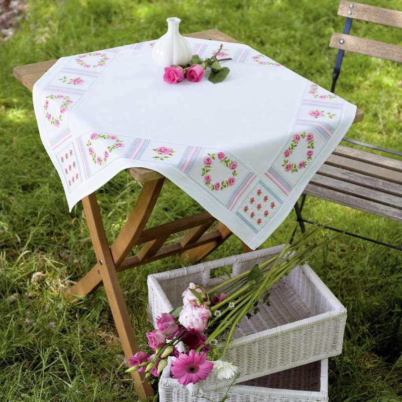 Tischdecke 80x80cm - Tischdecke 80x80cm - Romantik mit Rosen