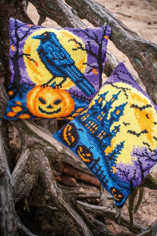 Kreuzstichkissen 40x40cm - Halloween-Landschaft