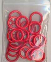 24 Plastikringe rot